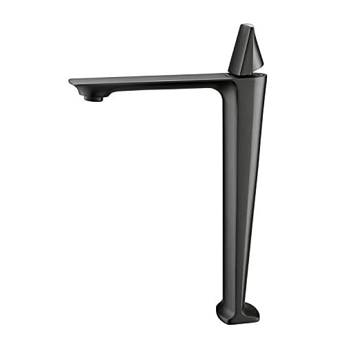 Close-up of InArt single lever basin taps in matte black finish, smooth handle and aerator detail