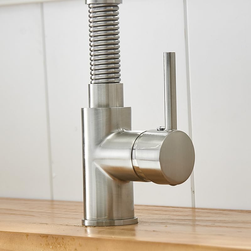 Pull out faucet for kitchen sink with flexible hose and pull-down sprayer, brushed chrome sink mixer tap detail