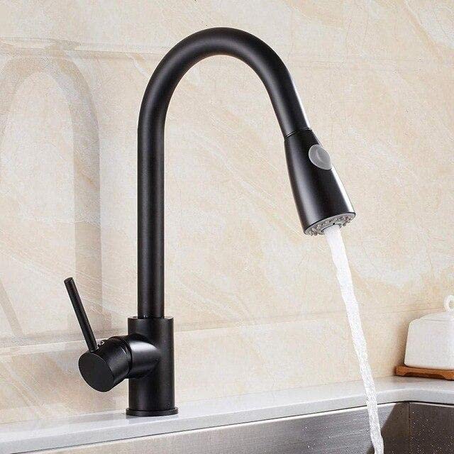 Single lever kitchen sink mixer tap in matte black, pull-down spray tap for kitchen sink with flexible hose