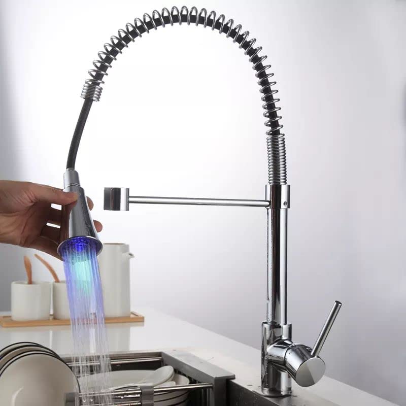 Kitchen faucet with sprayer style sink mixer, detail of 360° swivel spout and smooth single lever control