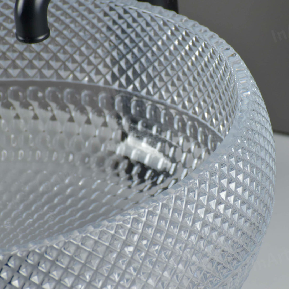 InArt glass design wash basin, square clear crystal glass table top basin with luxury green tint