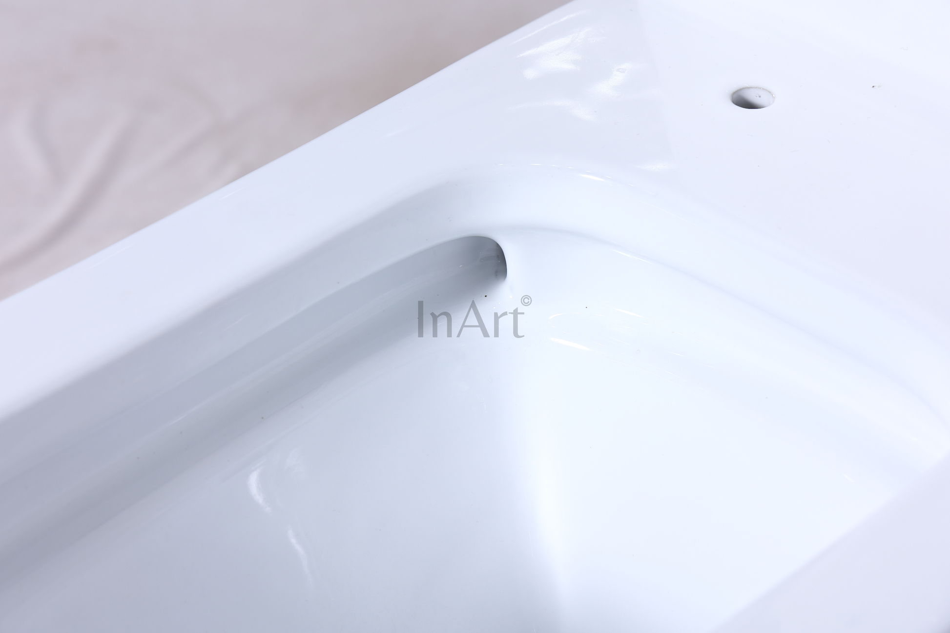Inart Rimless 6D Flushing Syphonic One Piece Ceramic Western Floor Mounted One Piece Water Closet Western Toilet/Commode/European Commode - InArt-Studio